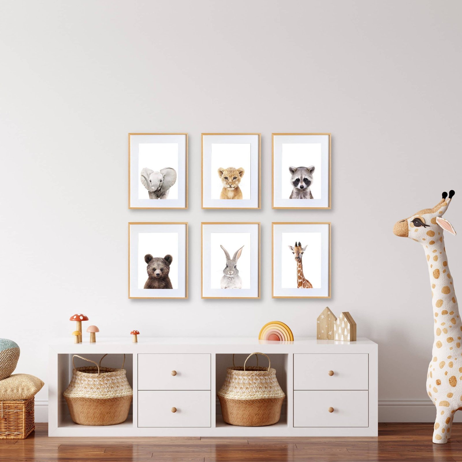 1B873F22-7075-4DF8-BB1A-C65B29F6A8D8 Paul the Bear - Image 8