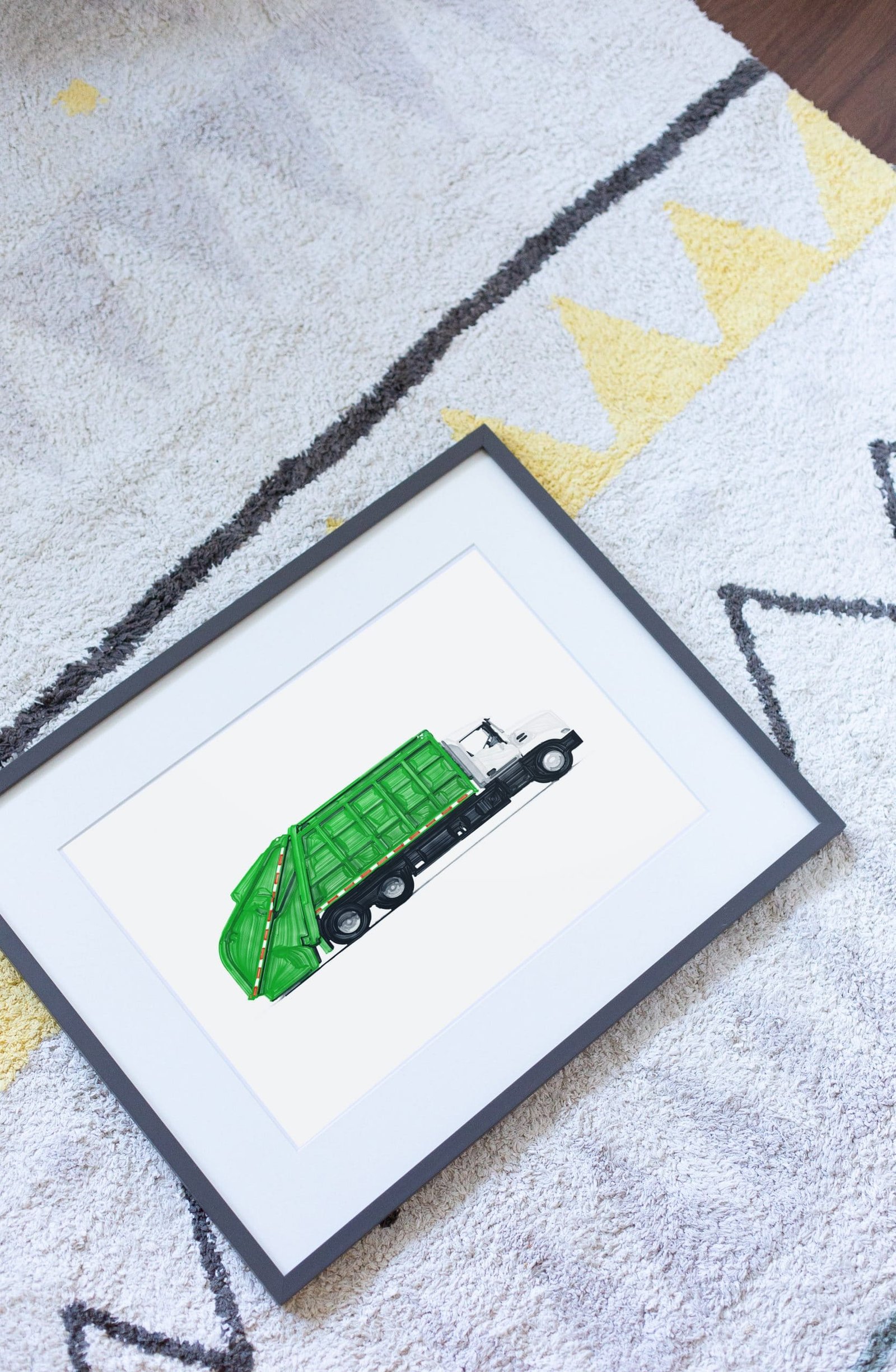 79 Green Garbage Truck - Image 2