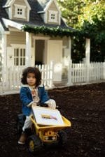 Yellow Garbage Truck - Image 4