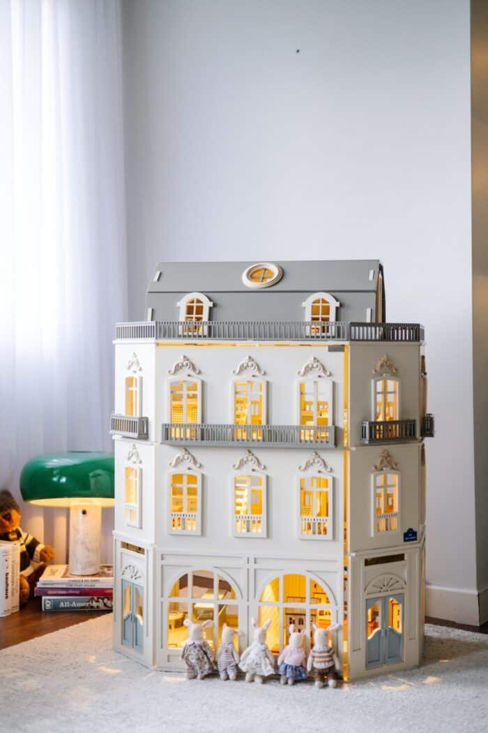 House of Paris  – A Tale of Parisian Magic - Image 4